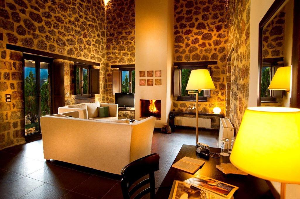 Pliadon Gi Mountain Resort & Spa Kato Sinikia Trikalon 객실 사진